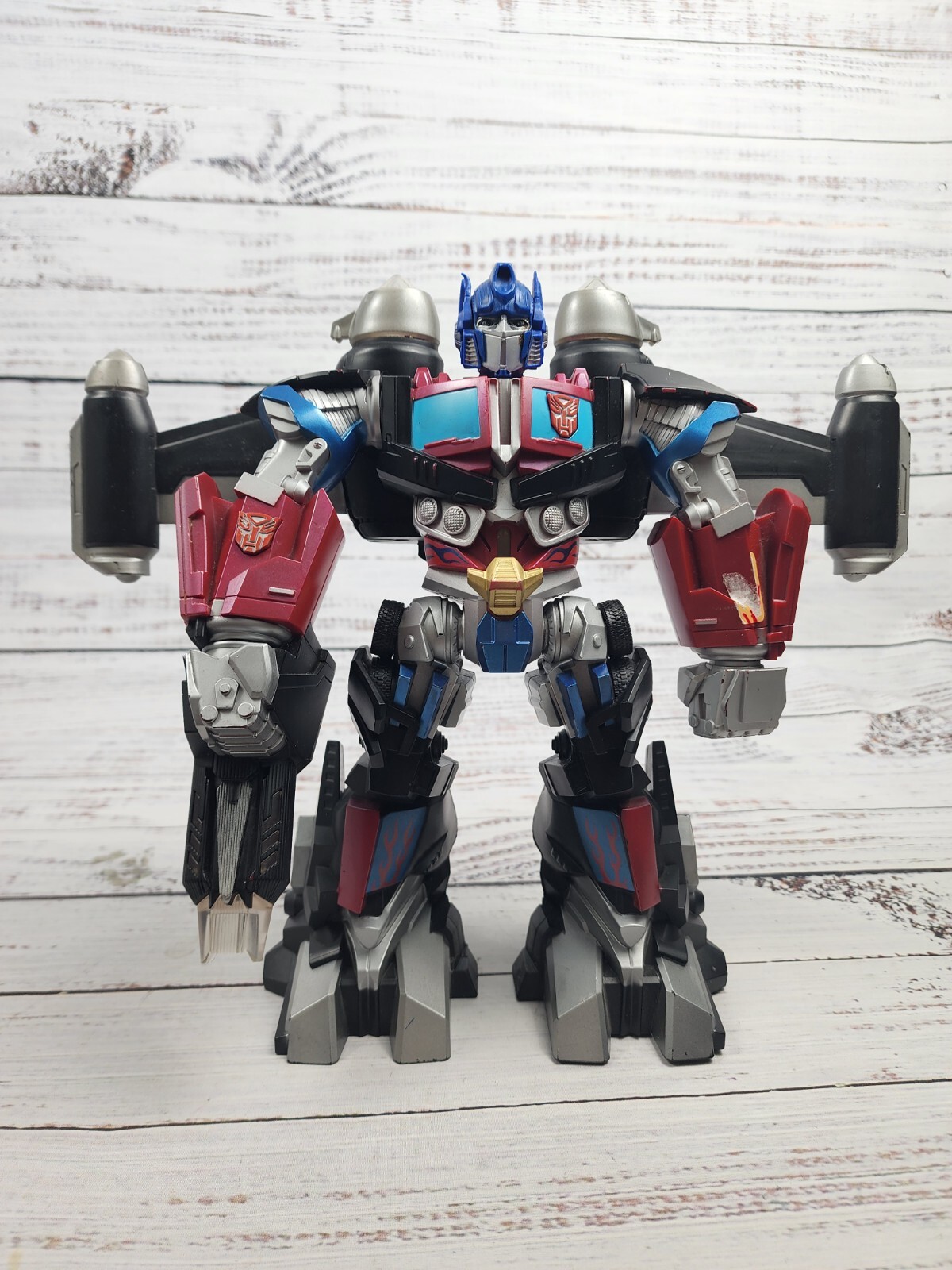 Optimus Prime 12” Transformers Mega Power Bots Talking Figure Light Up 2008