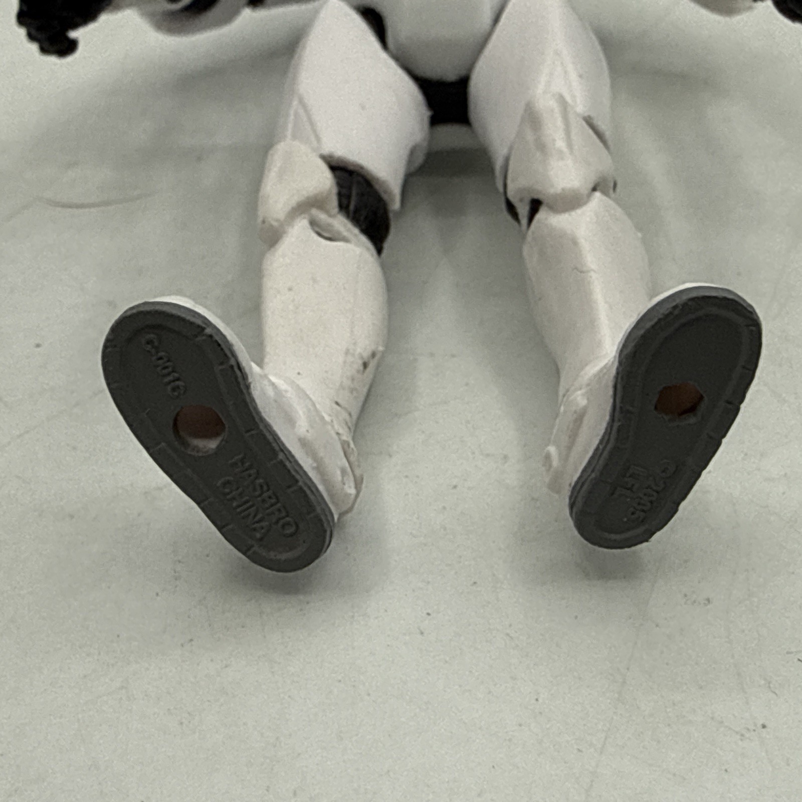 Star Wars Republic Plain White Clone Trooper 3.75&Prime; Loose Action Figure W/ Stand
