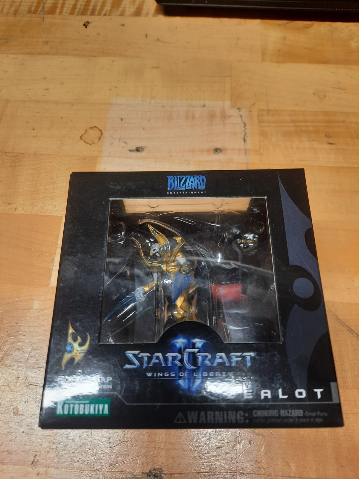 Kotobukiya Blizzard StarCraft Bottle Cap Figure 3 SET Zealot, Hydralisk, Marine