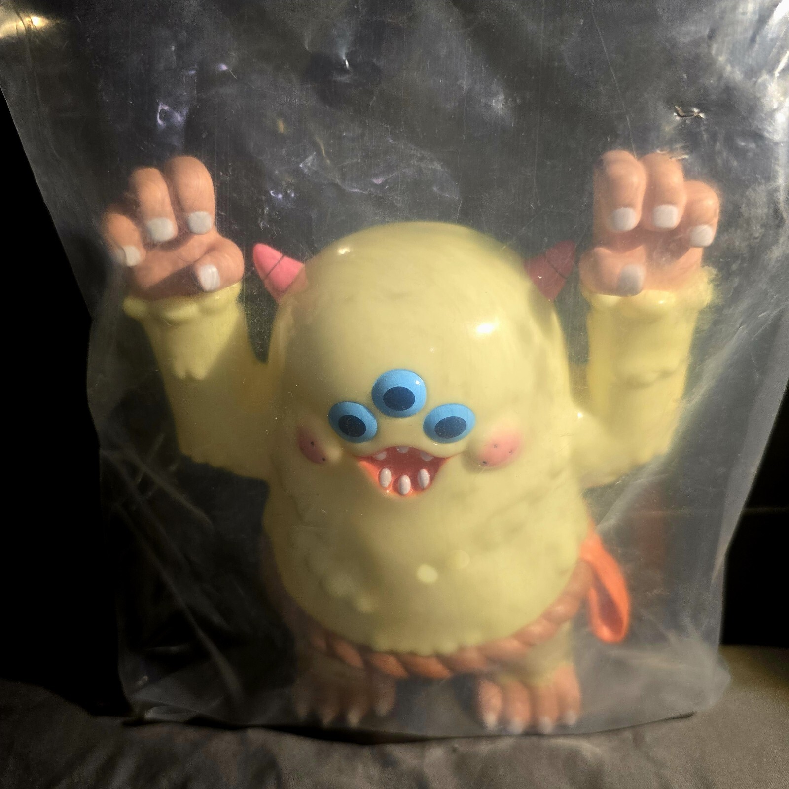 How2work Boombu Sofubi Toy Vinyl Figure 8 Inches