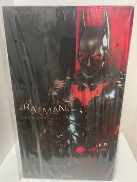Hot Toys 1/6th scale Batman Beyond Figure Batman Arkham Knight VGM39 In Stock