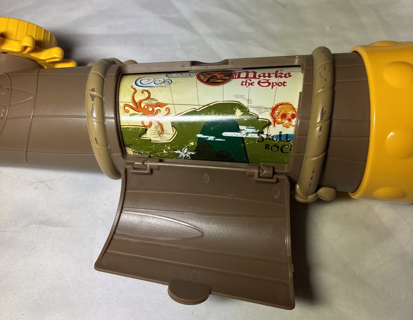 Telescope Treasure Map 15&Prime; Compass Jake and The Neverland Pirates Disney Toy