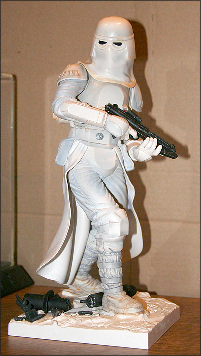 STAR WARS~SNOWTROOPER~1/7TH SCALE FIGURE~VINYL MODEL KIT~ARTFX / KOTOBUKIYA~MIB