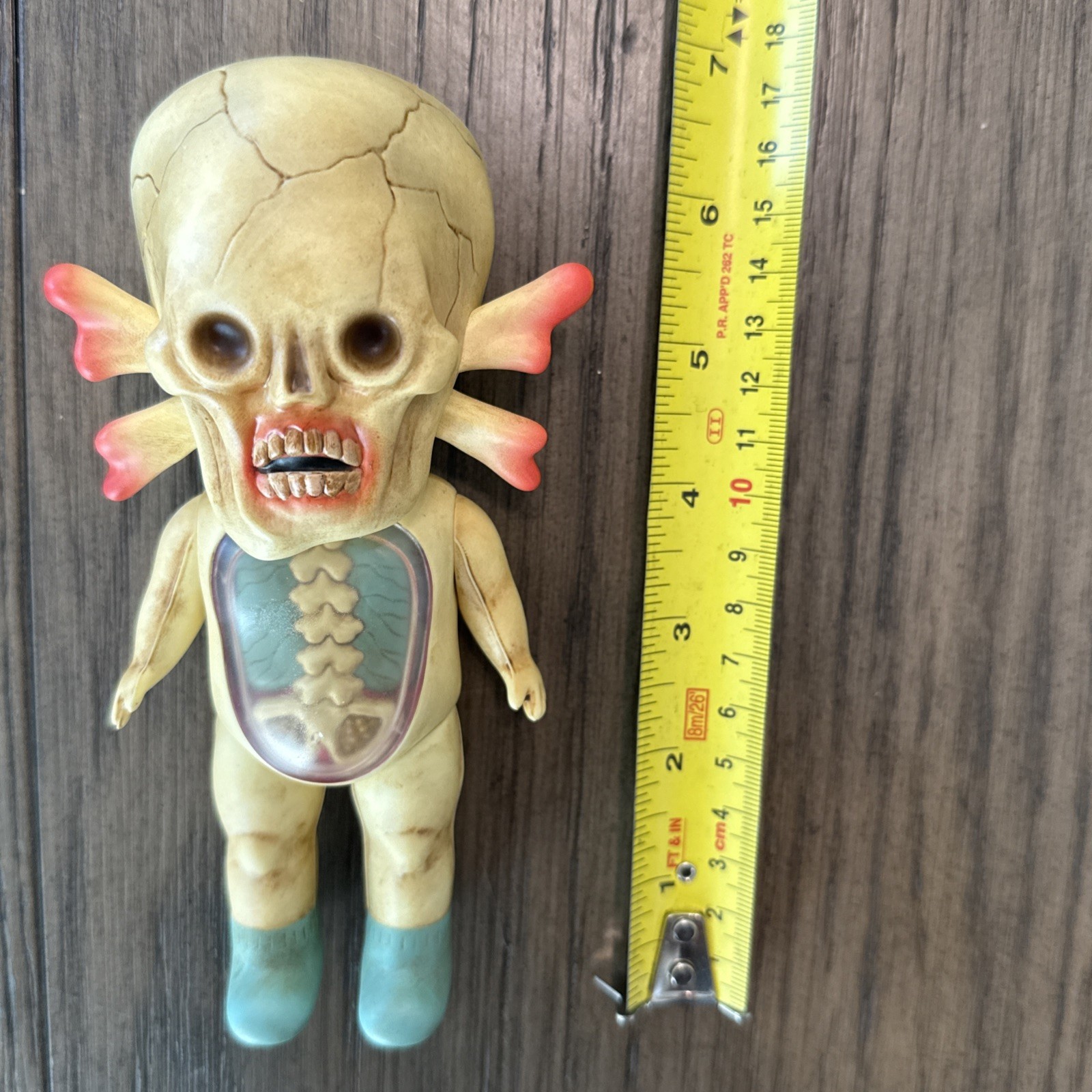 Unbox Industries Fokqueenie Sofubi Sofvi Soft Vinyl Art Toy Medicom Bandai
