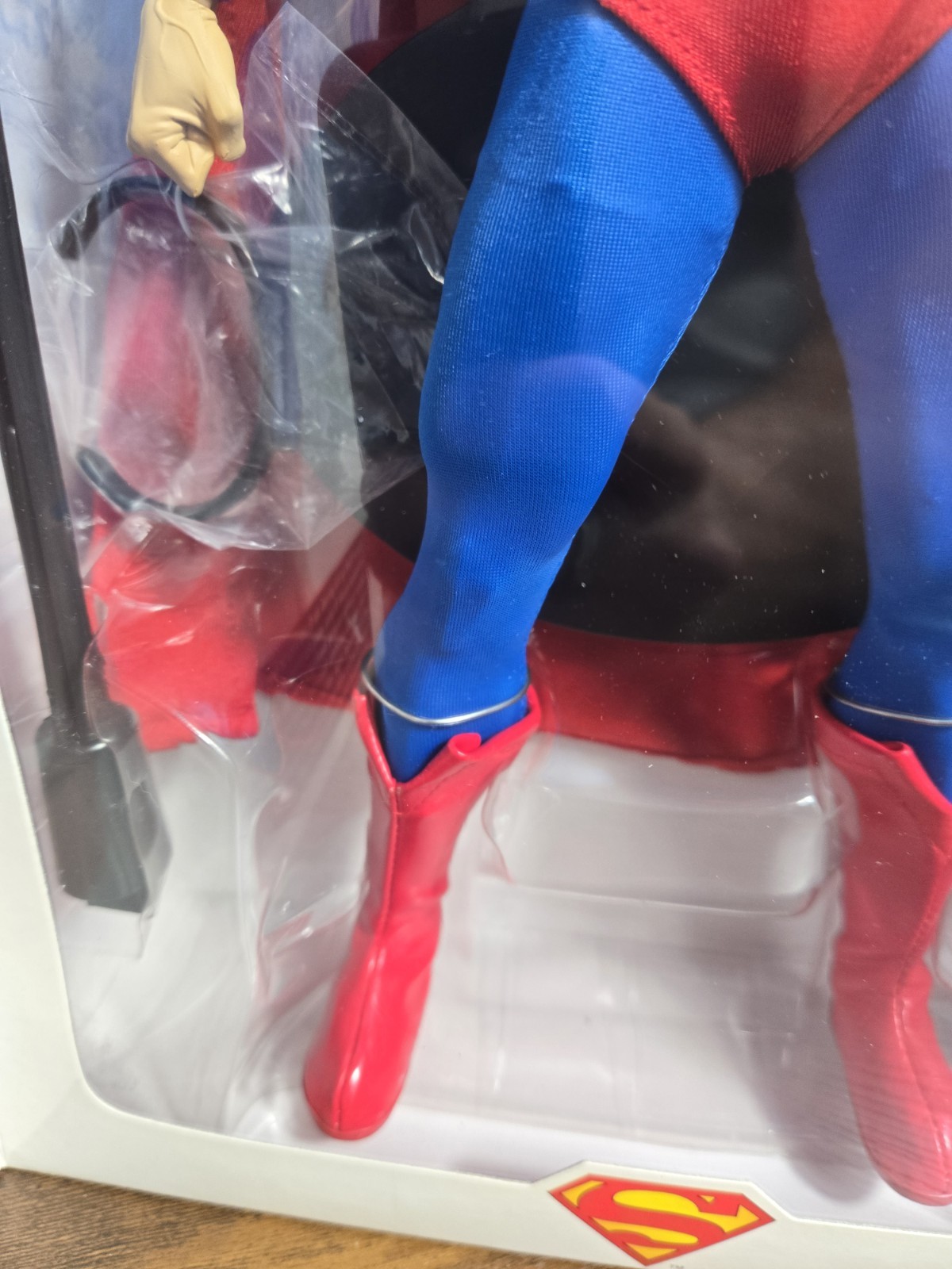 MINT DC Direct Superman Classic 13&Prime; Deluxe Collector Figure In Box Action Figure