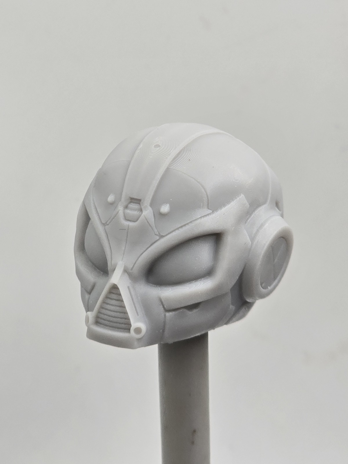 3d Printed YELLOW LANTERN TEKIK HEAD 1:10 7&Prime; SELECT DC MULTIVERSE Scale