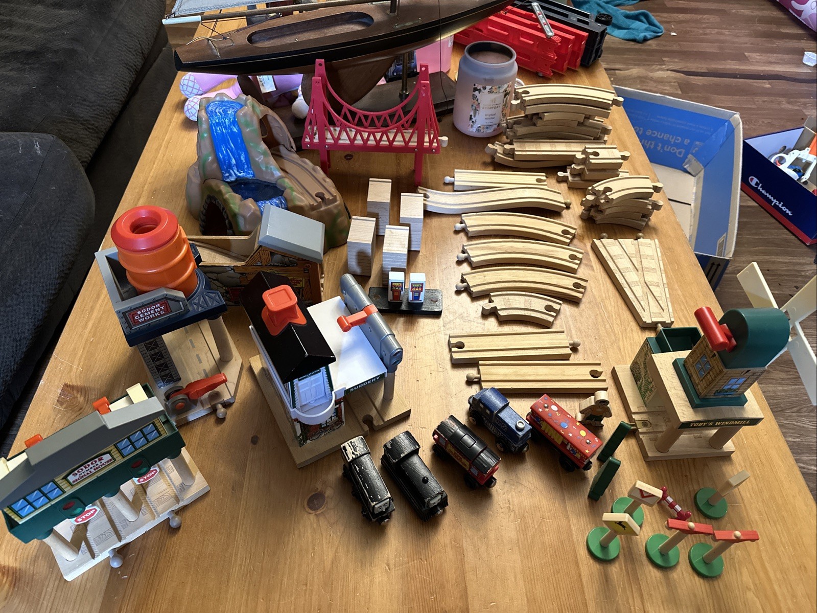 Thomas & Friends Wooden Railway Train Buildings Track And Trains Huge Lot