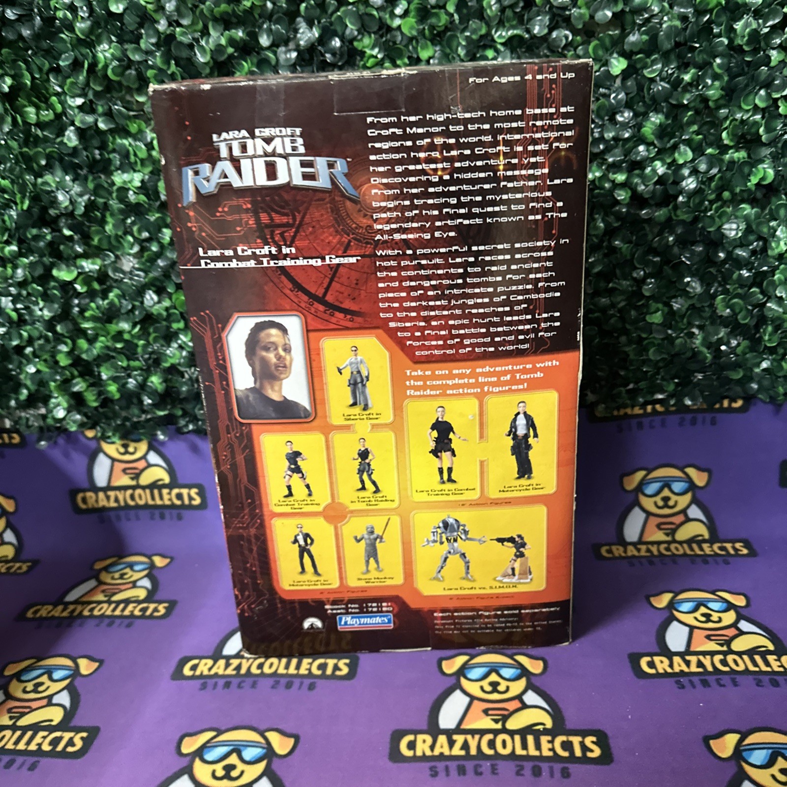 VINTAGE 2001 Playmates LARA CROFT TOMB RIDER Action Figure