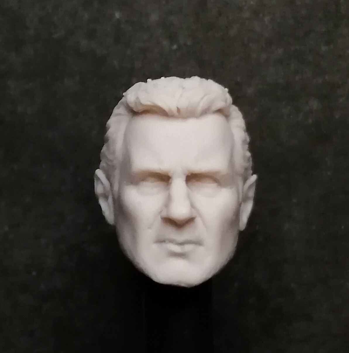 035 LIAM NEESON – Custom resin headcast