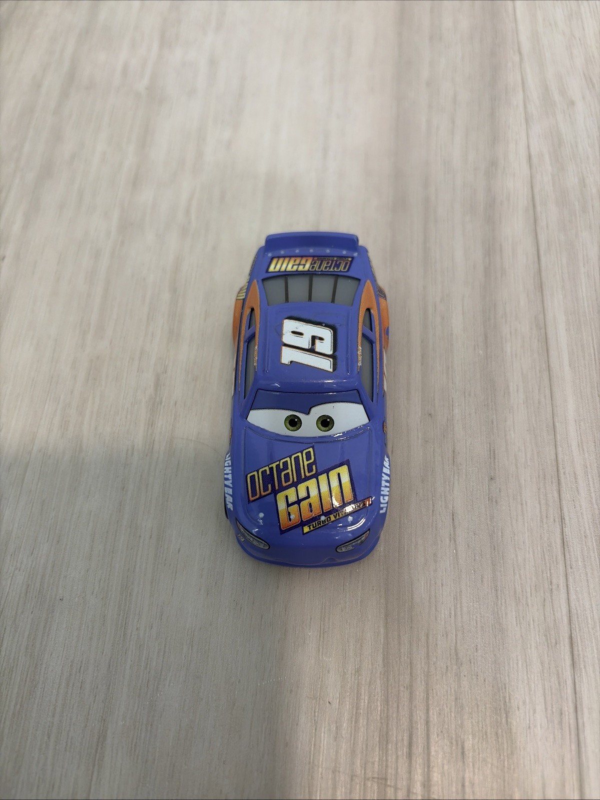Disney Pixar Cars 3 Bobby Swift #19 Octane Gain Mattel