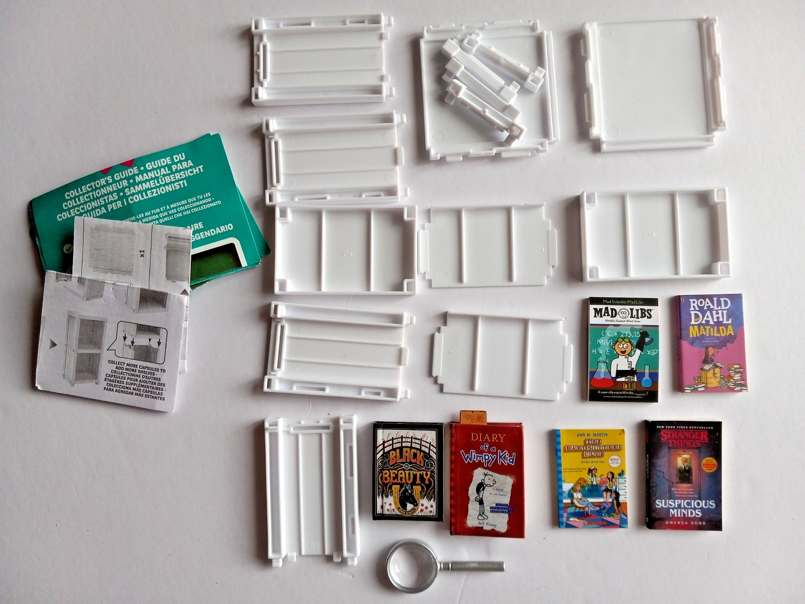 LOT of 6 Mini Brands BOOKS Zuru, bookshelves, magnifying glass, bookmark Guides