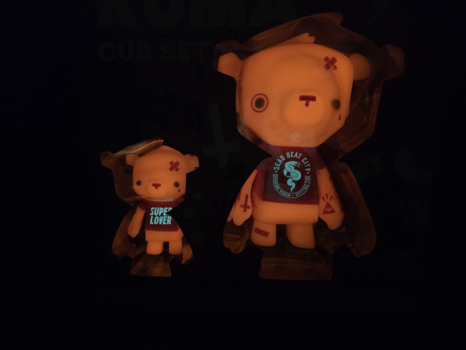Dead Beat City, Kuma & Cub Set – SUPER LOVER GID/GITD RED Limited Edition LE 50