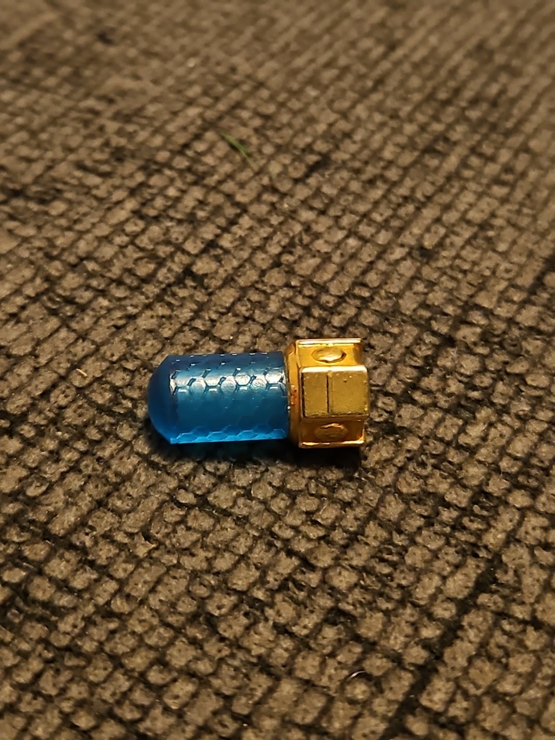 RARE! Authentic Treasure X Robots Gold Dipped Core – Toy Bullet Accessory
