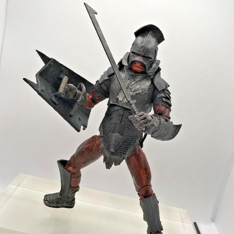 2022 Lord of the Rings Series 4 Uruk-Hai Figure Diamond Select USED LOOSE JC