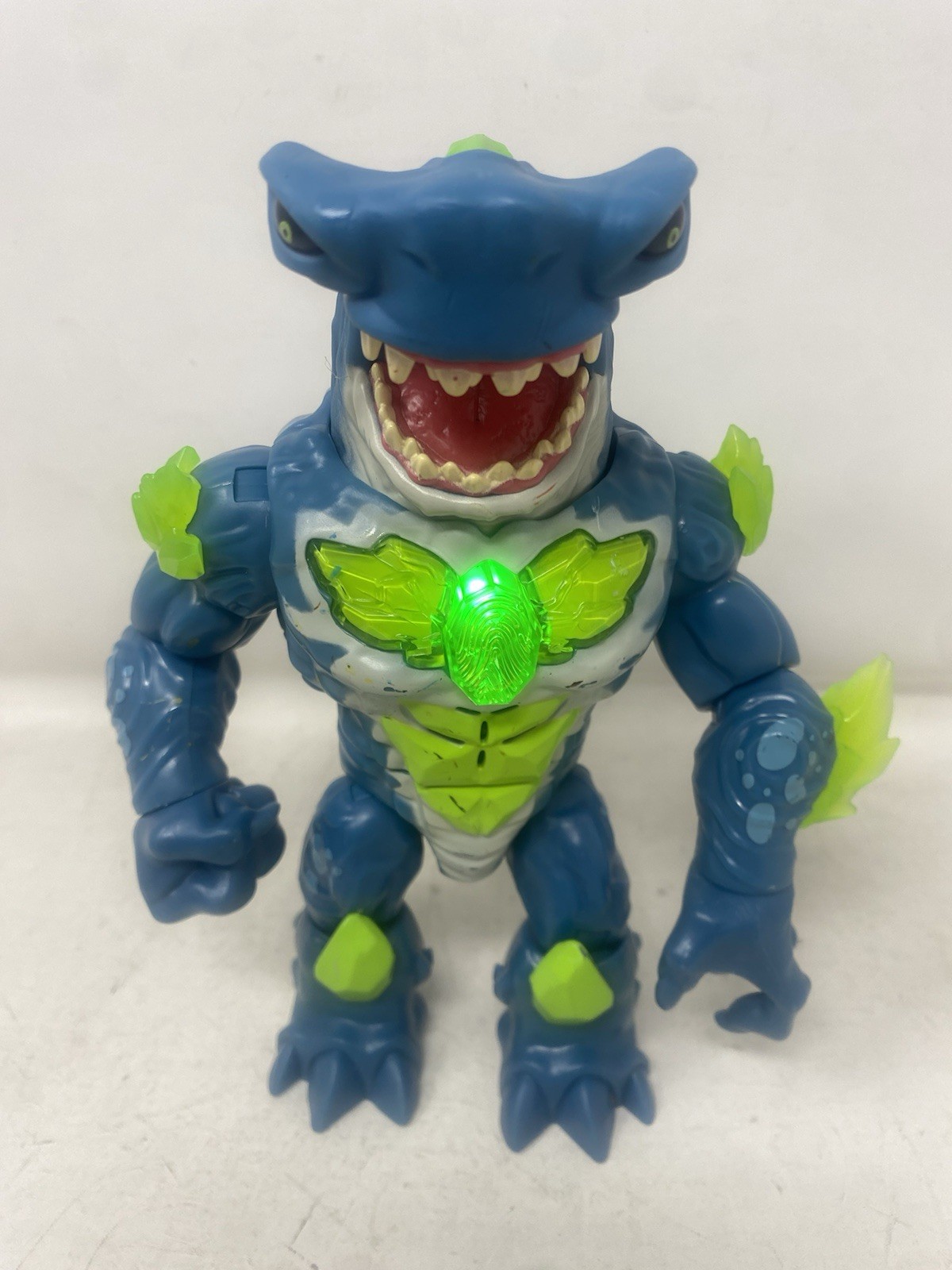 Beast Lab Shark Beast Creator Experinment Action Figure Toy Works W/ Batteries