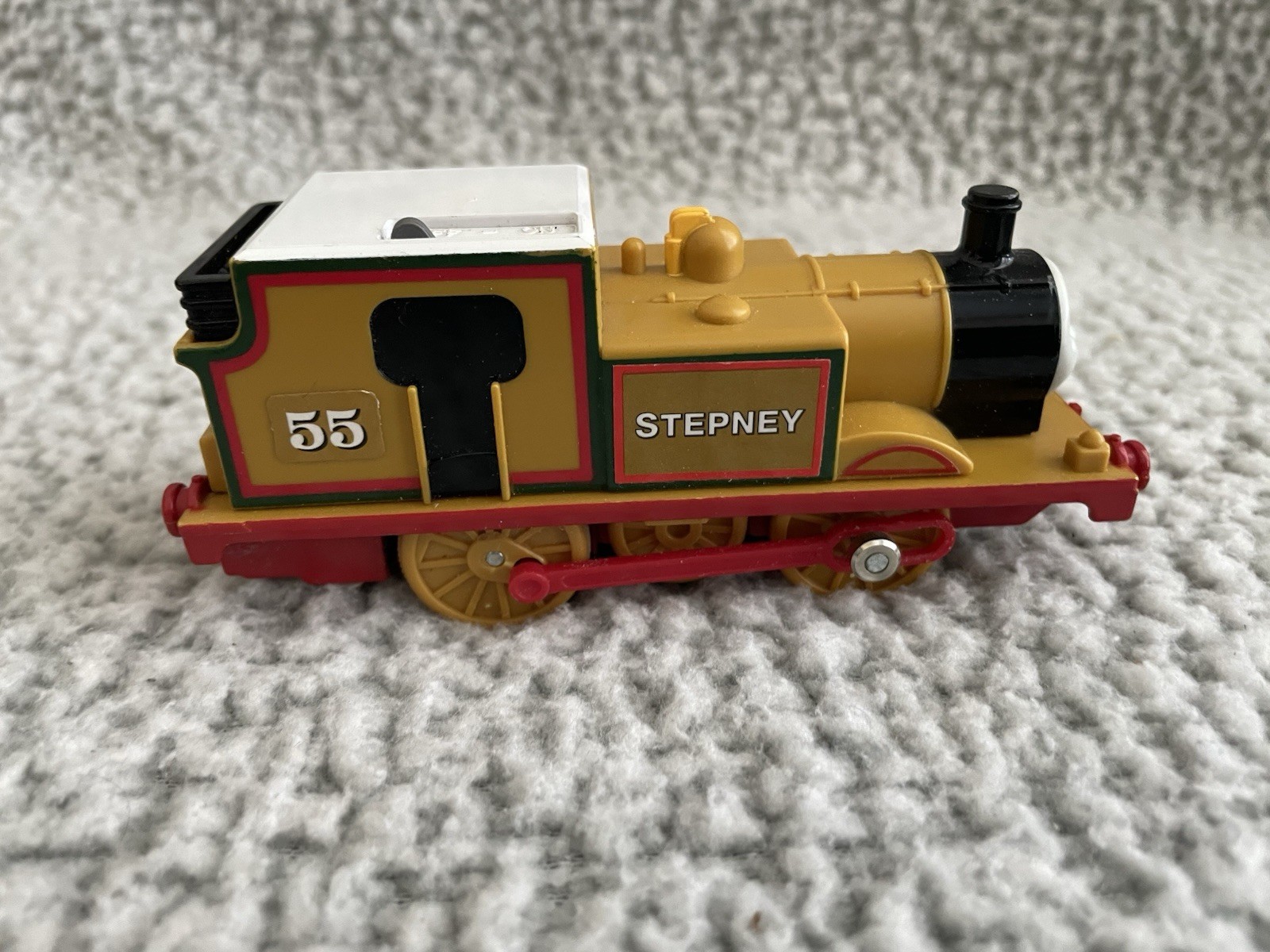 Thomas & Friends Trackmaster Motorized Stepney Engine Train 1999 Tomy Toy