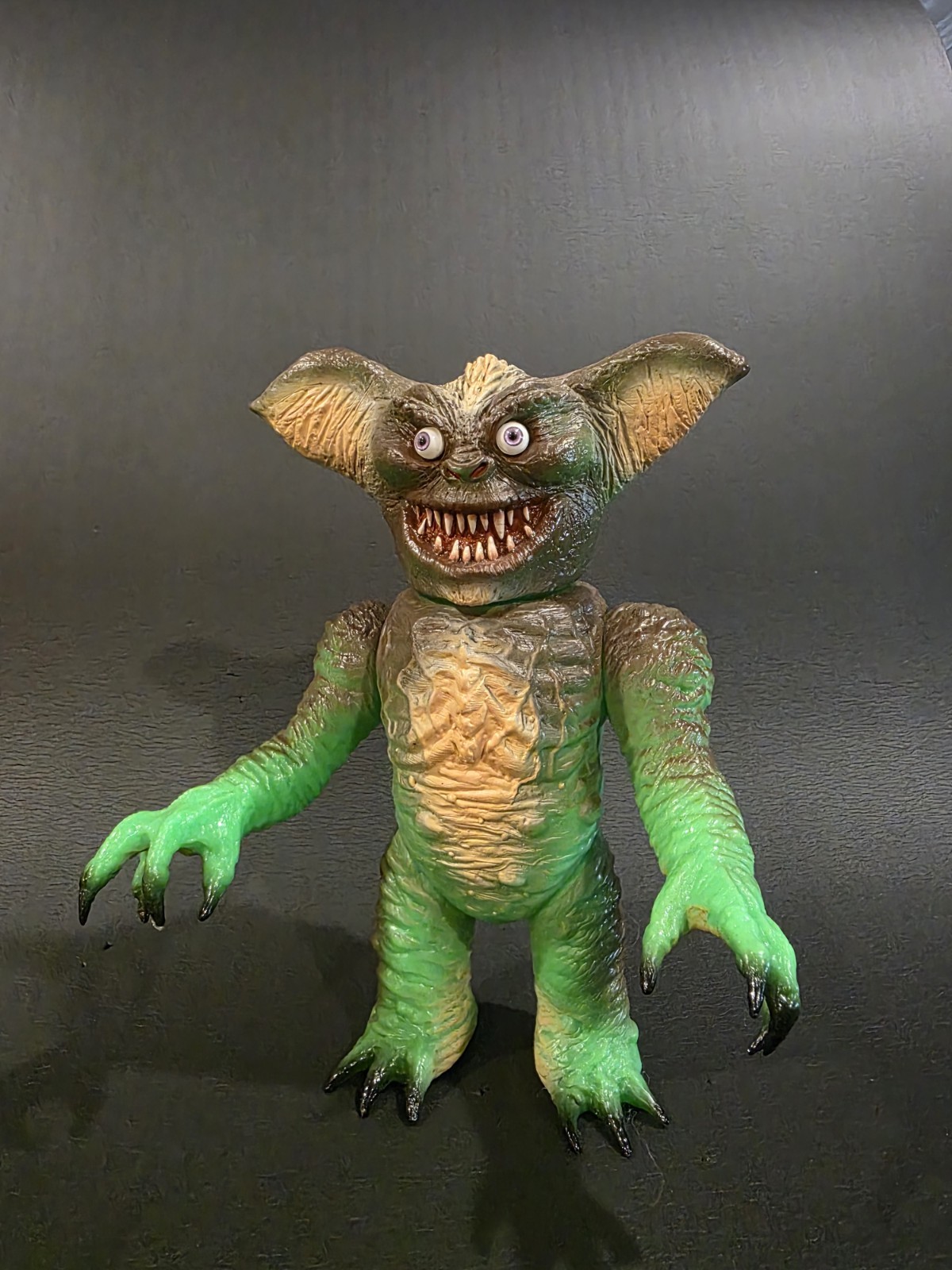 Rampage Toys X Skull Head Butt Grem-X Sofubi Made In Japan Sofvi