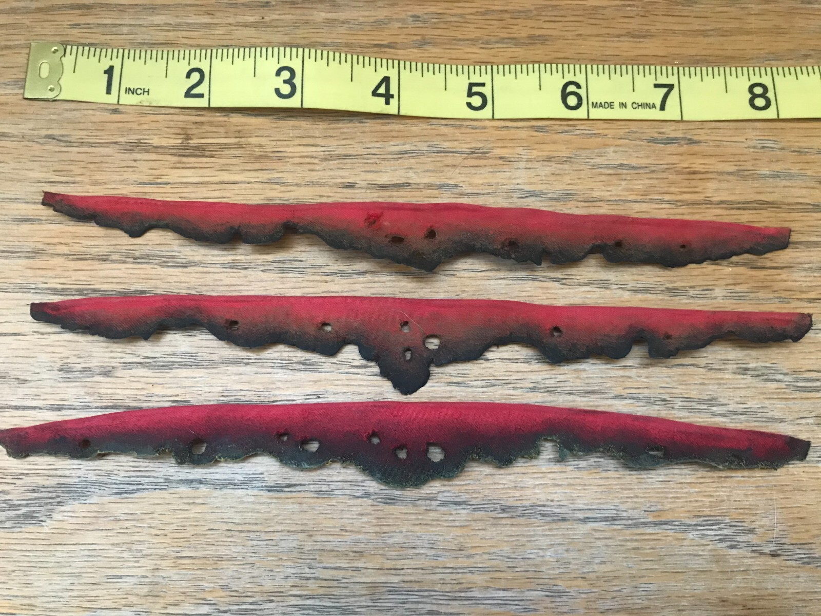 Custom Mezco 1/12 Mcfarlane Spawn Red Weathered Battle Damaged Scarf