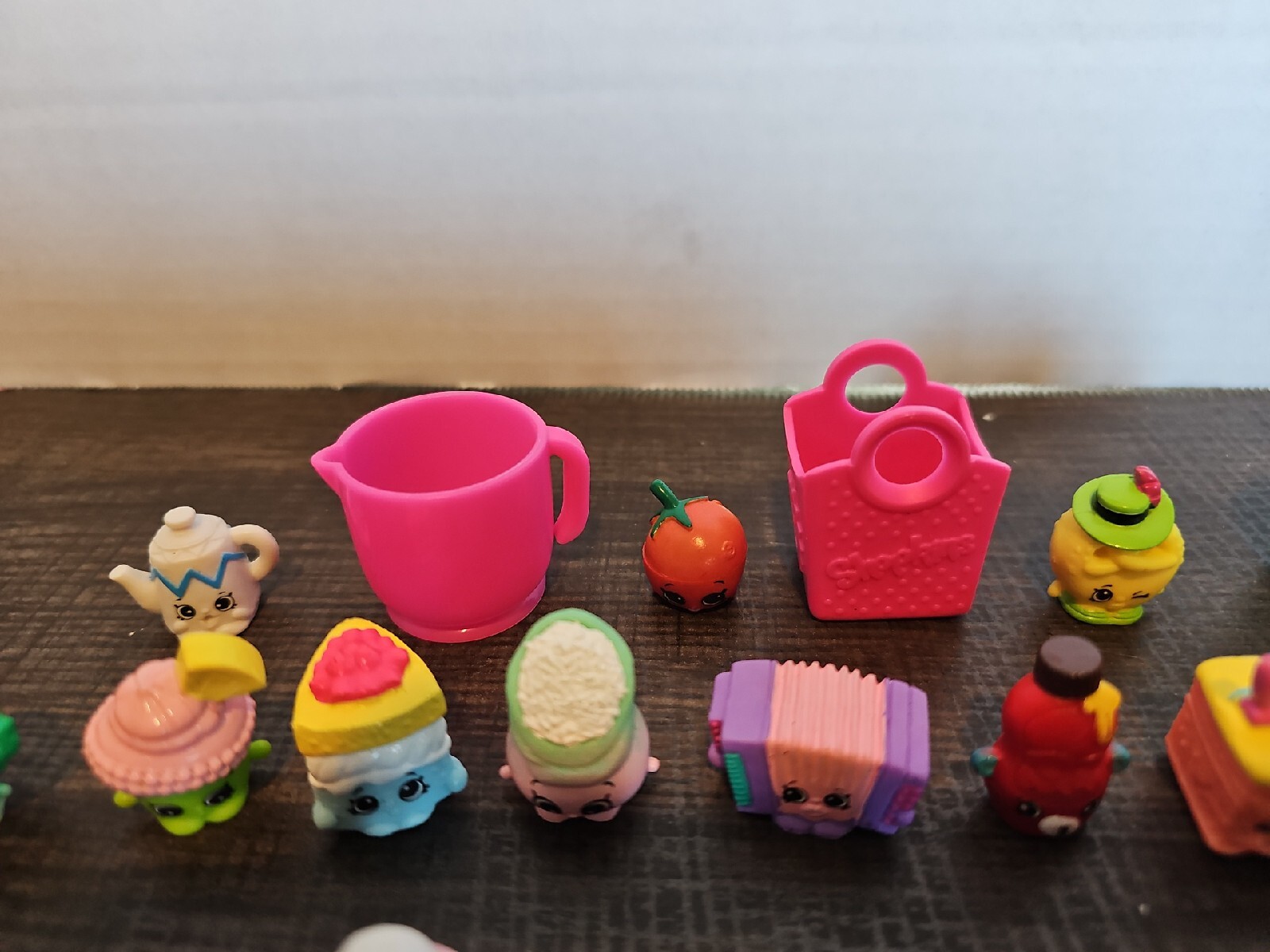 Shopkins Lot of 39 Shopkins and Shopkins accessories Common/Uncommon/Rare