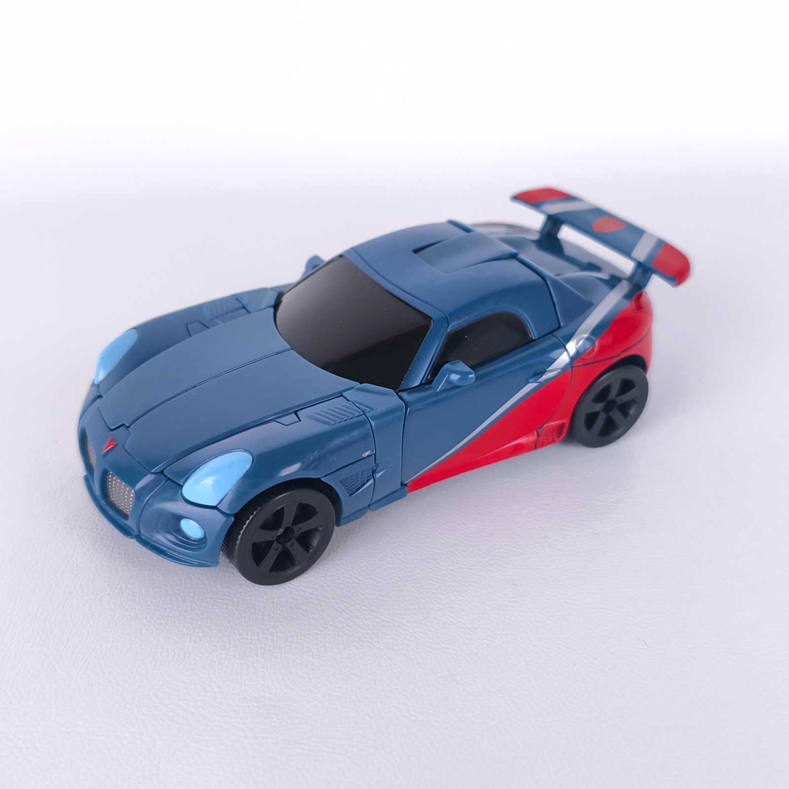 Transformers Smokescreen ROTF Deluxe Class Revenge of the Fallen – Figure Only