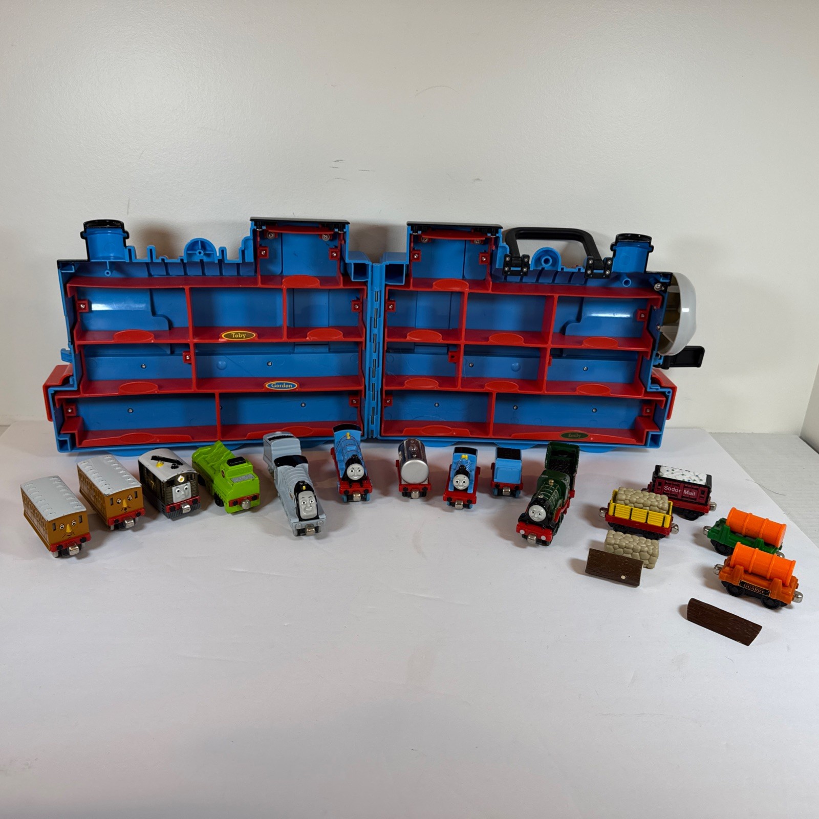 LOT OF Thomas & Friends Take N Play Along Diecast Magnetic Trains And Track