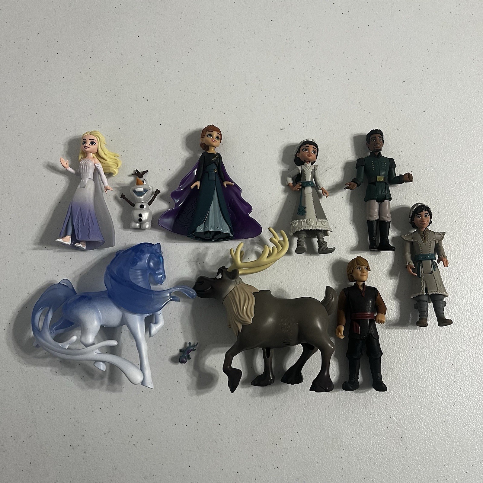 10- Frozen 2 Adventure Collection Action Figure Lot Hasbro Disney Elsa Anna Olaf