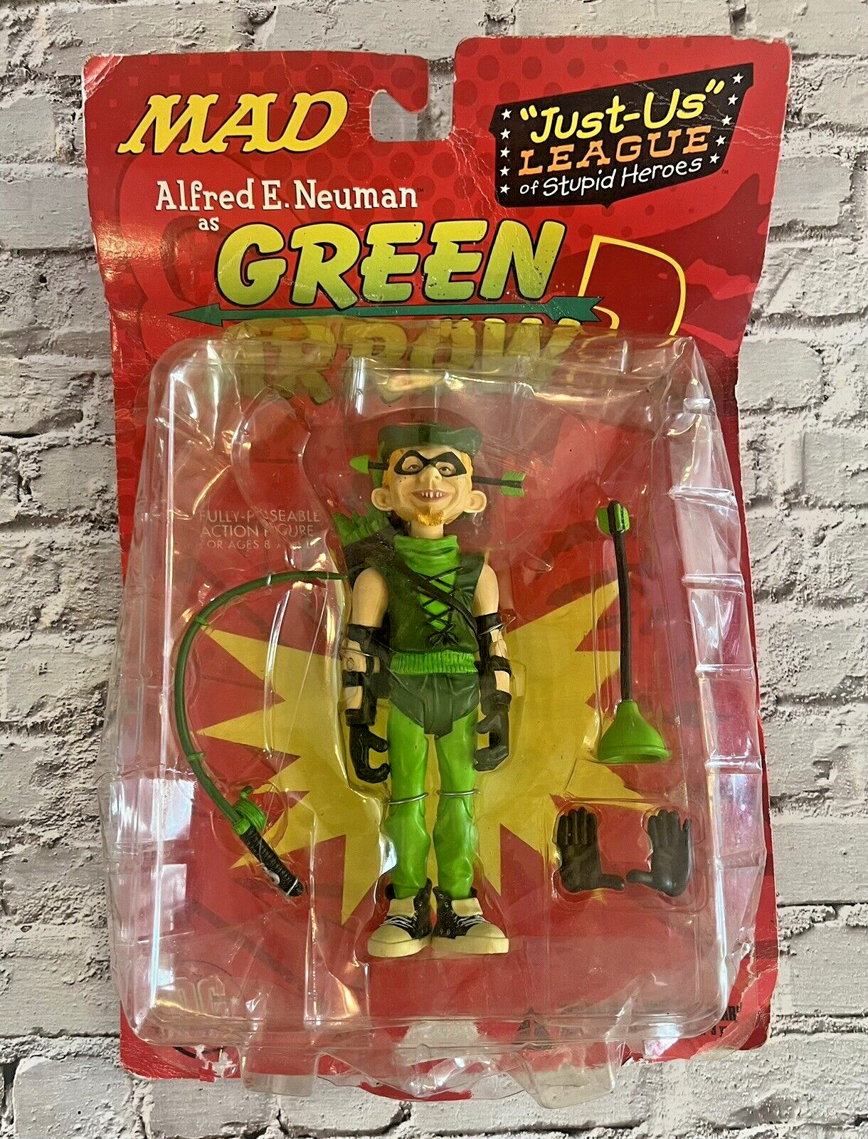 DC Direct Mad Magazine Alfred E Neuman as Green Arrow 6&Prime; Figure DAMAGED PACKAGE