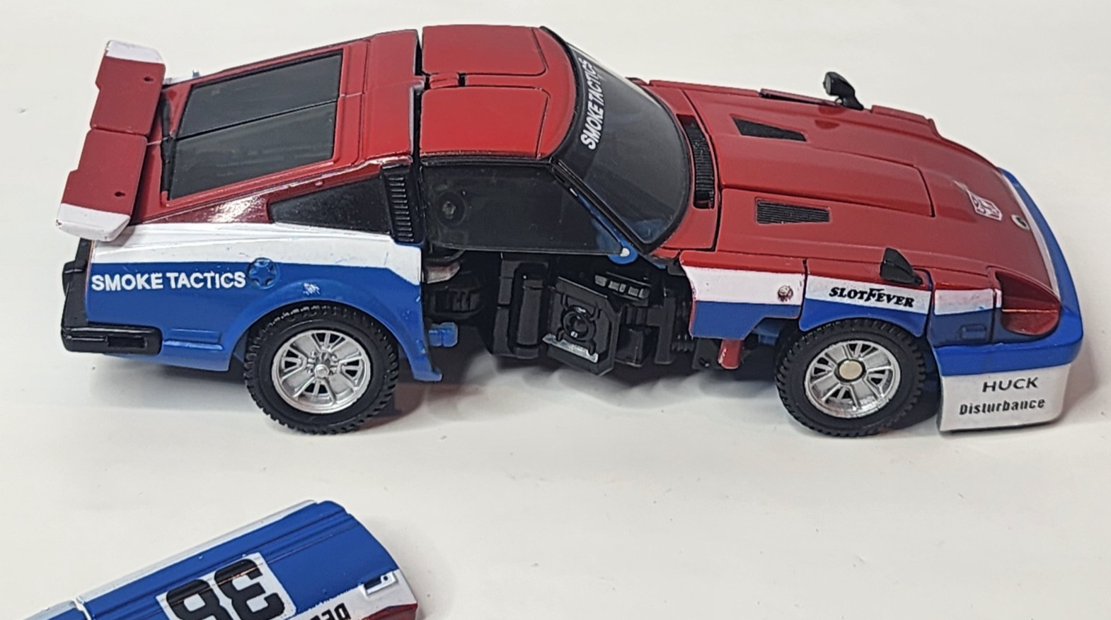 Takara Transformers Smokescreen 6.5 in Action Figure – MP-19 Broken Parts/Repair