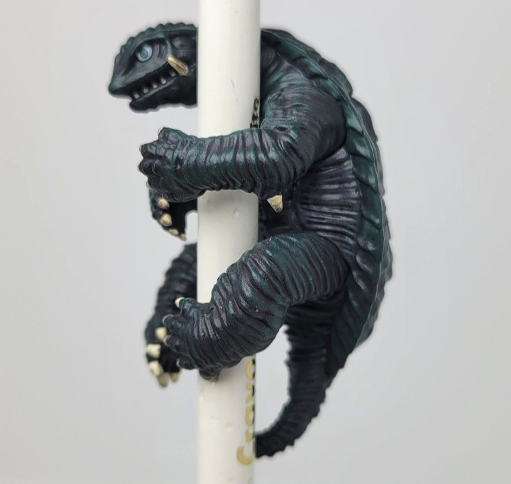 Hugging Gamera 1996 Green Version – 2&Prime; Mini Gashapon Figure Gacha Genco