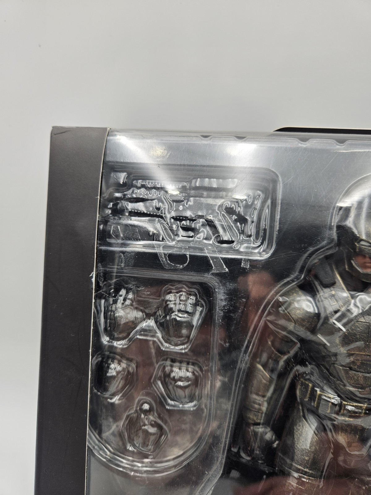 Beast Kingdom DAH-004 Batman v Superman 1/9 Scale Armored Batman Figure Open Box
