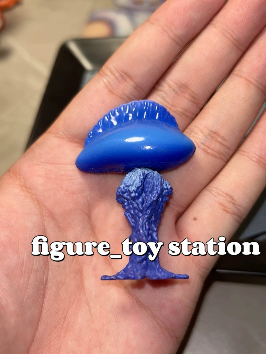 T-ARTS TAKARA TOMY Marine Life Series Portuguese Man o&rsquo; War Gashapon Toy Model