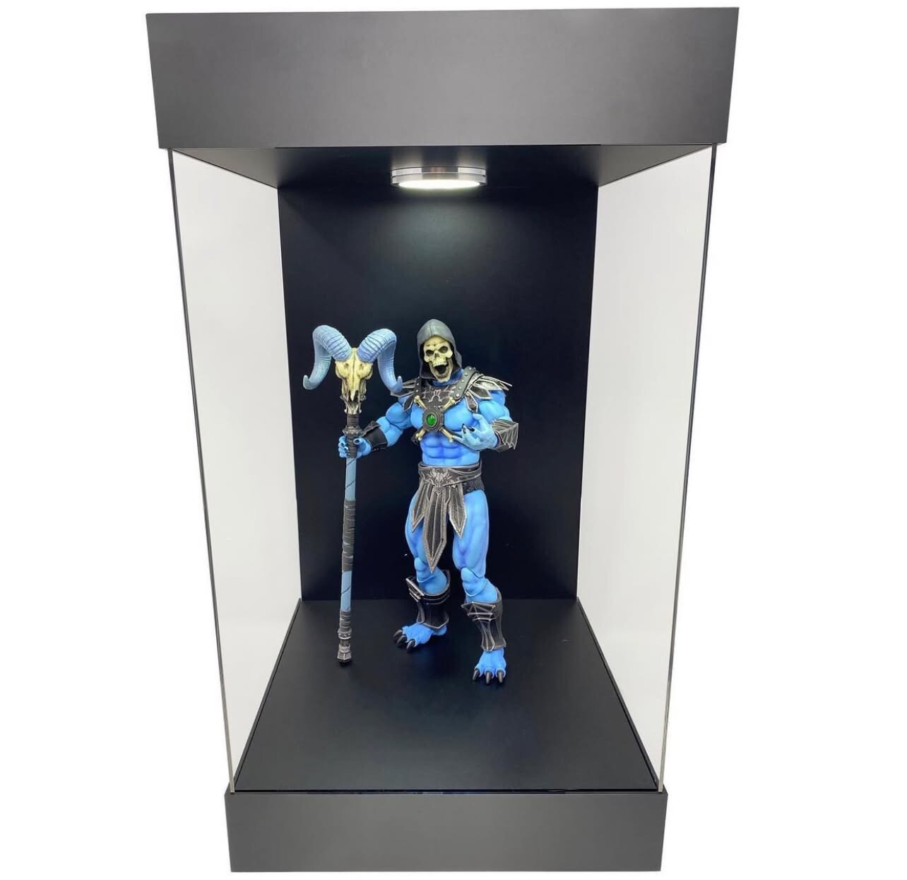 Elite Display Case With Led Light For Action Figures And Collectibles E-05