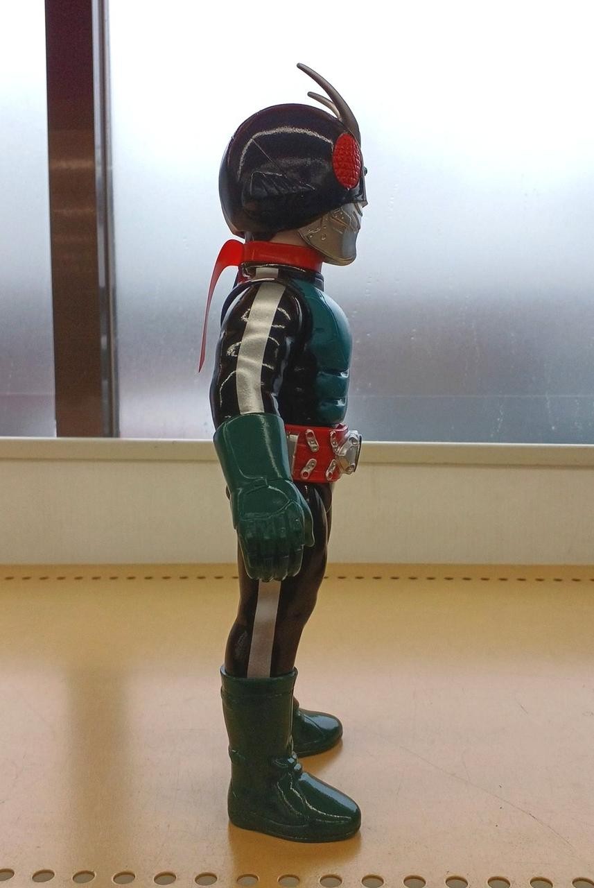 Toei Retro Sofubi Collection Shin Kamen Rider No. 2 Medicom Toy