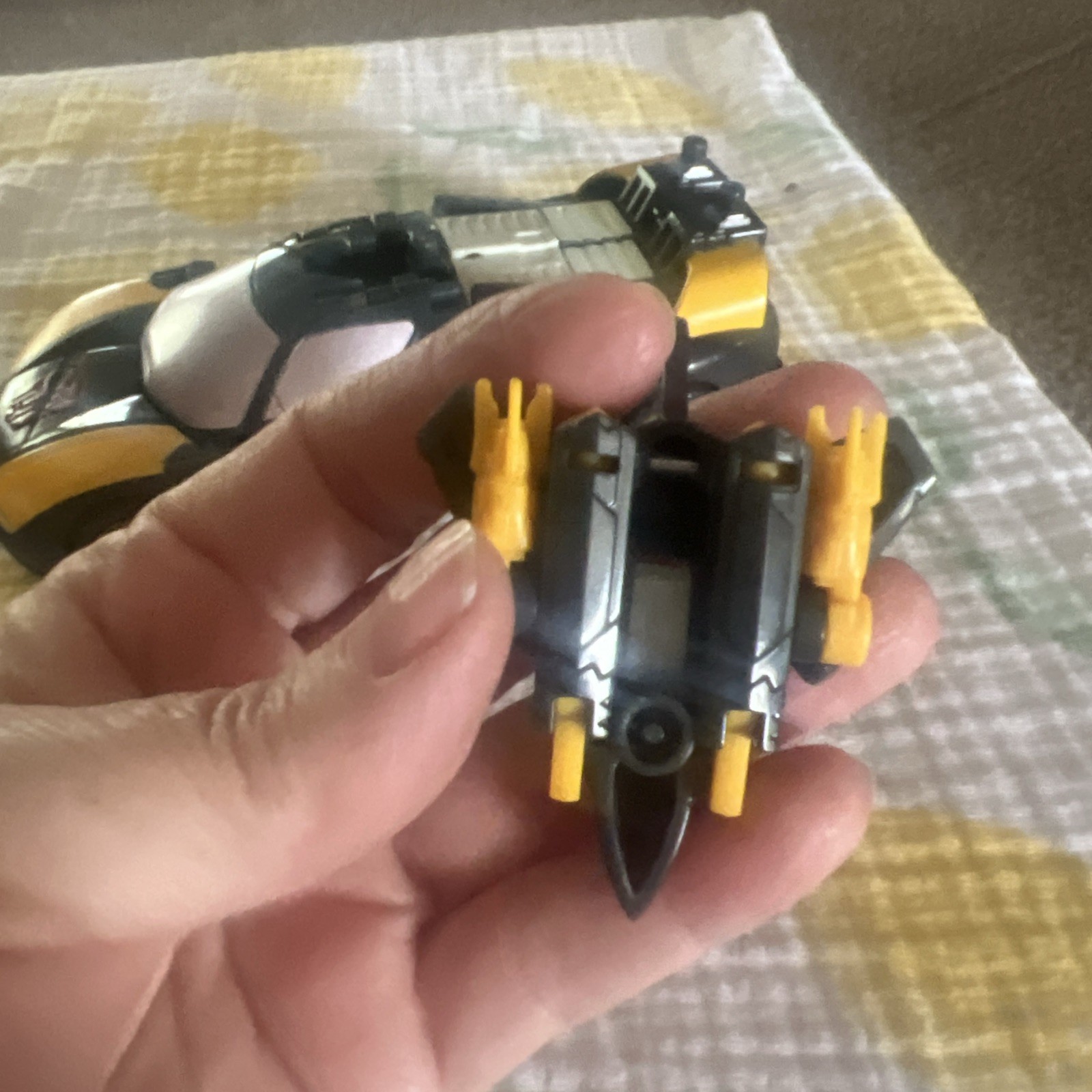 Transformers Wheeljack & Wind Sheer Complete Armada Super-Cons