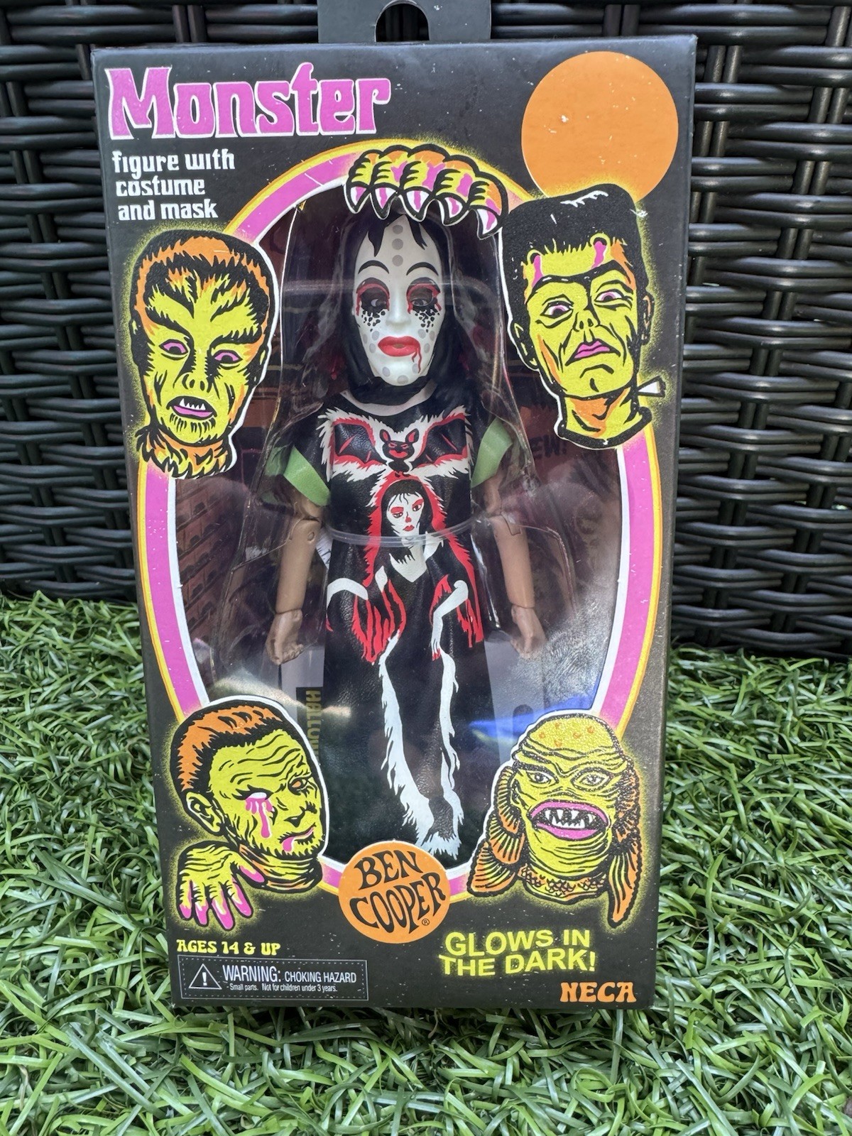 NECA Ben Cooper Monster Vampire Girl 5.5&Prime; Clothed Figure Glows In Dark New