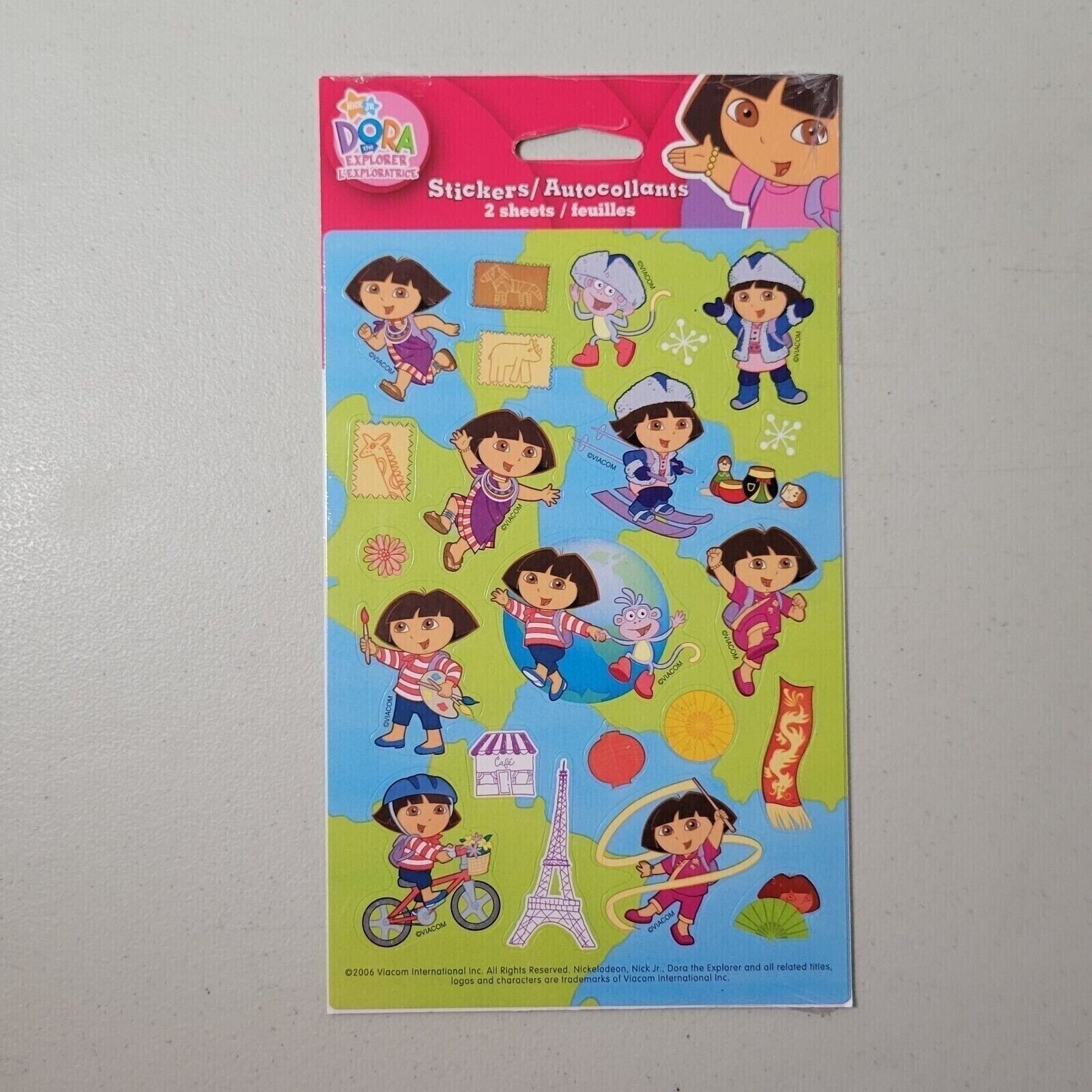 Dora the Explorer – Action Dora Figures + Sticker Sheet – Adventurer Exploration