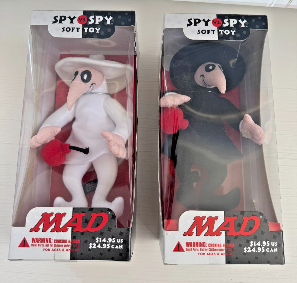 RARE! NEW MAD Magazine Spy vs Spy White + Black DC Direct Soft Toys BOTH NIB!