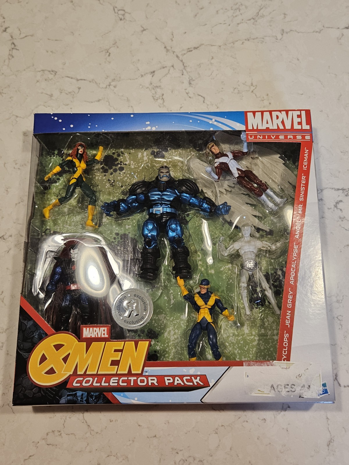 Hasbro Marvel Universe – Toys R Us Exclusive X-Men Collector Pack 3.75&Prime; Sealed