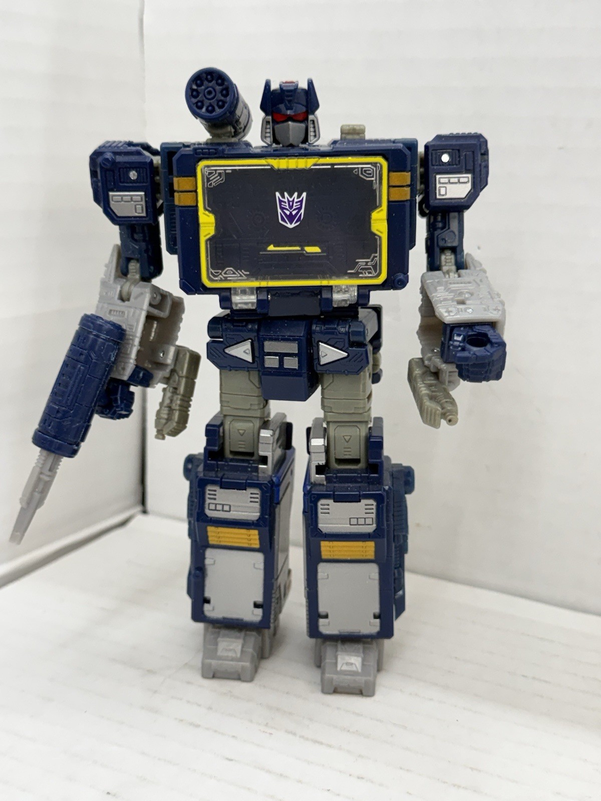 Transformers War for Cybertron Trilogy Netflix SoundWave Loose