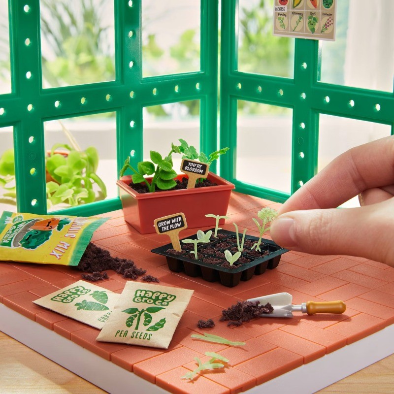 Miniverse Make It Mini Spaces Greenhouse Building Set
