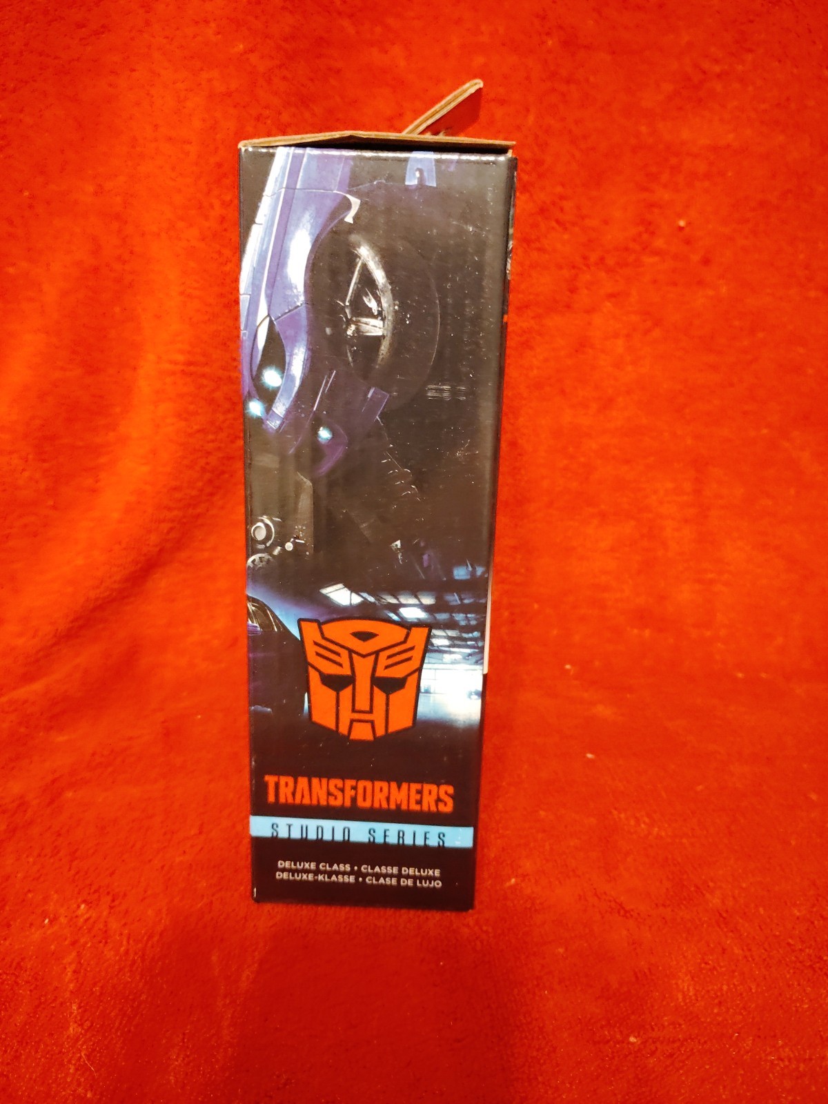 Hasbro Transformers Studio Series Wheeljack Autobot Transforming Figure 8+