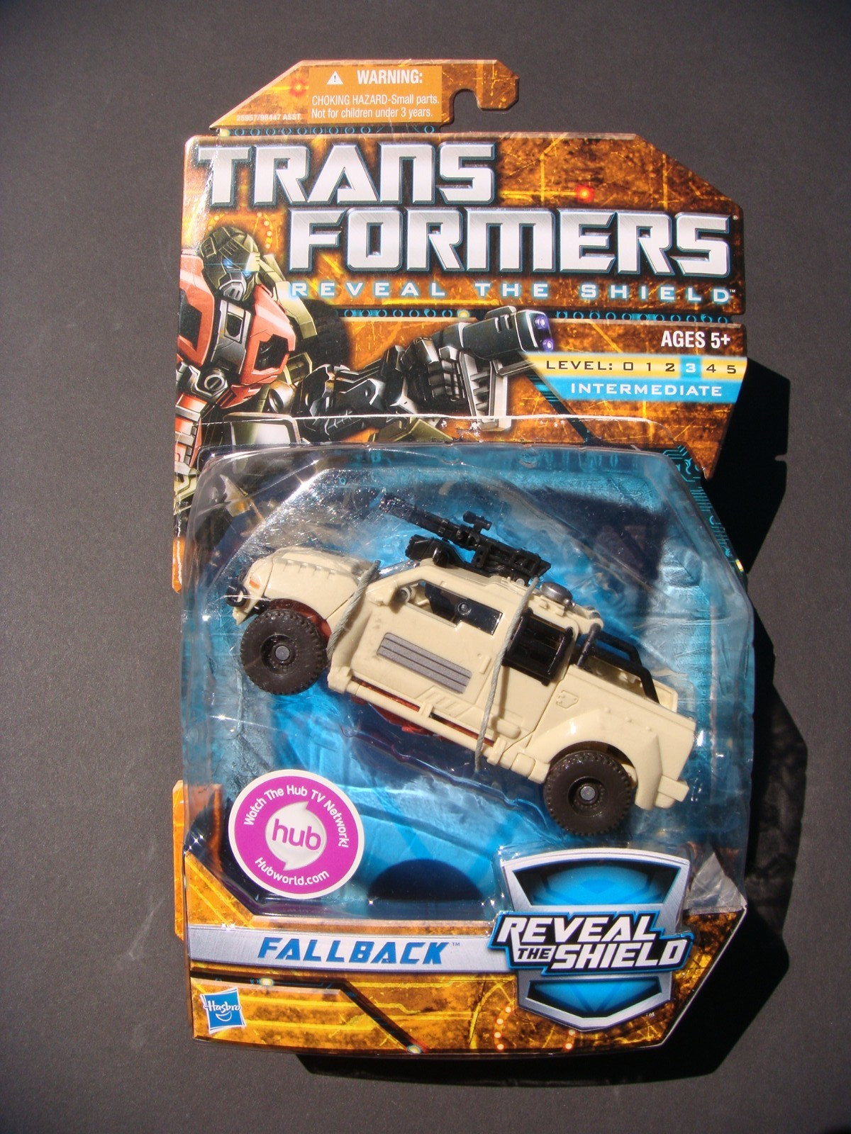 8 OPENED* 100% COMPLETE 2010 TRANSFORMERS REVEAL THE SHIELD DELUXE CLASS