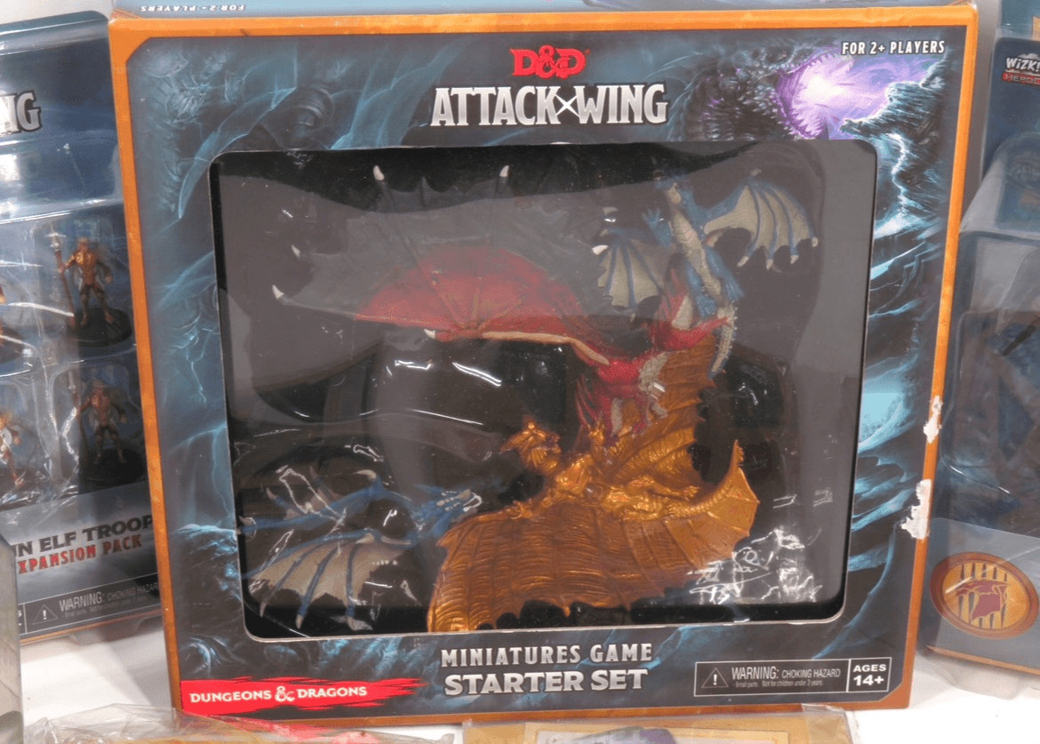 D&D Dungeons Dragons Attack Wing LOT Starter Set Dragon Frost Sun Elf Wraith