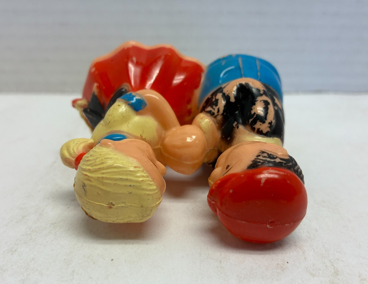 F4 VTG Marx Hard Plastic Dancing Couple & Gunslingers Ramp Walkers 1950&rsquo;s