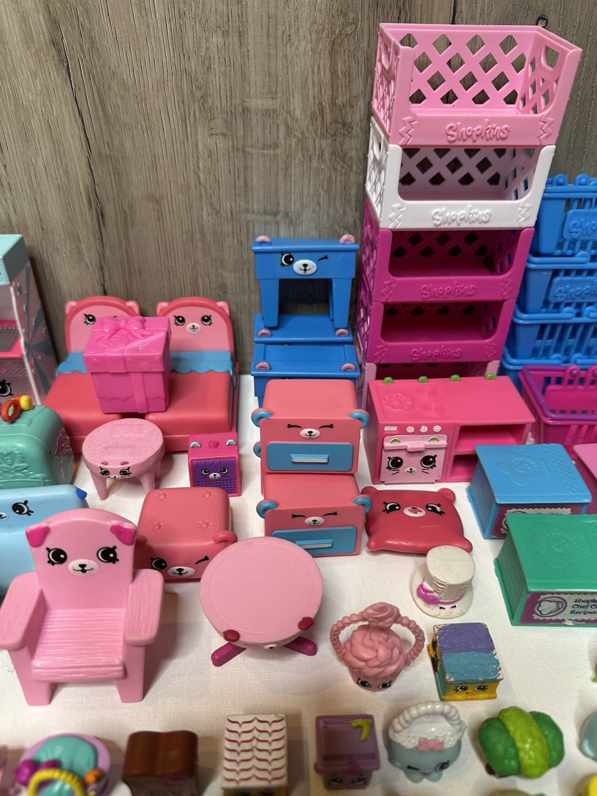 Huge Shopkins Mixed Lot 361 Pieces 250+ Figures Happy Places Shopville Furniture