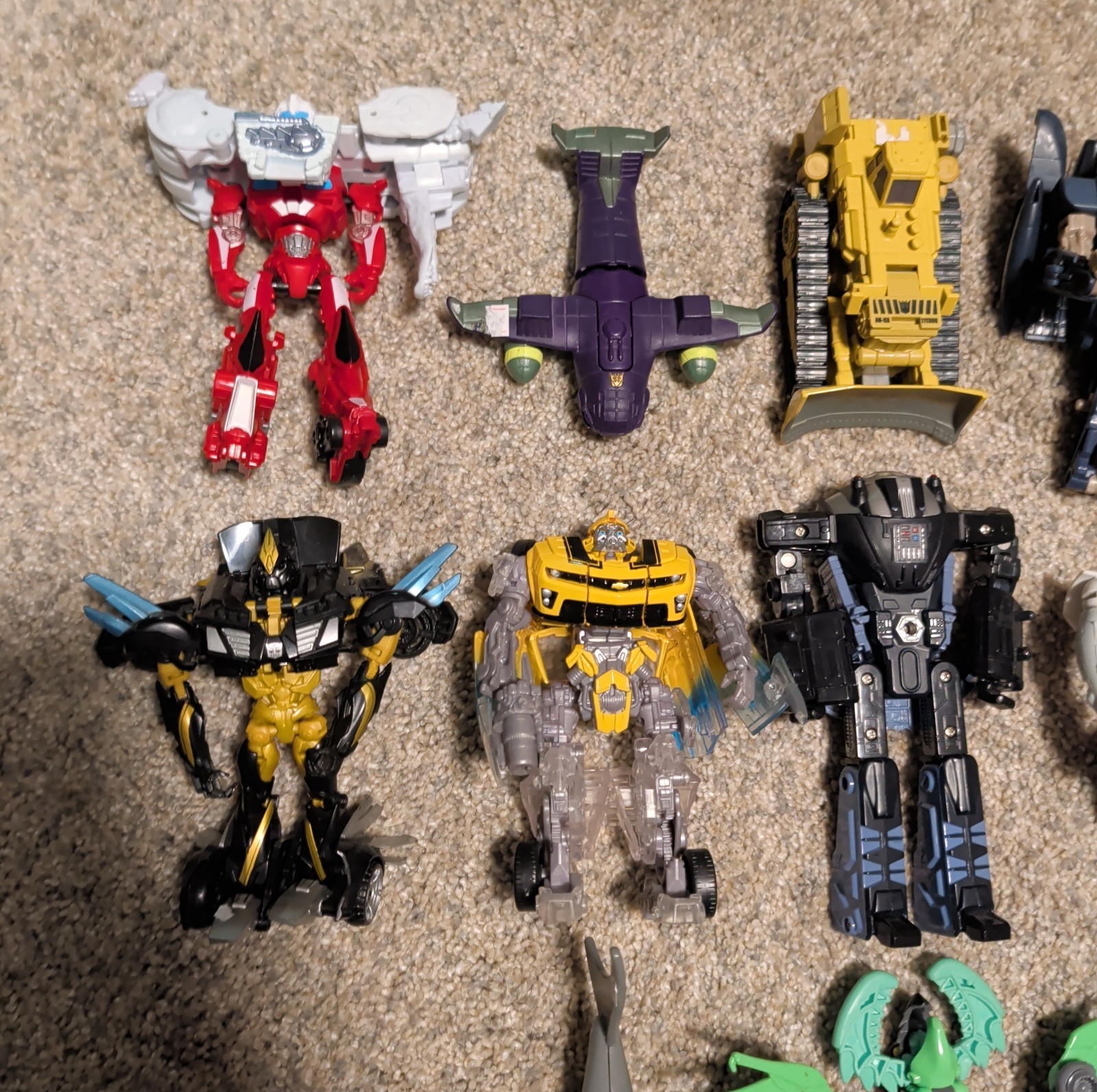 Transformers Toy Lot Beast Wars & Bumblebee Plus Other Figures 2010s. 18 Figs