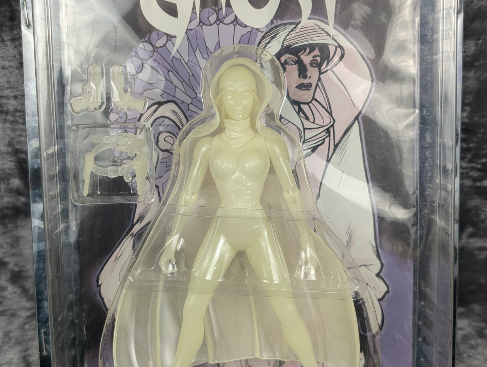 Dark Horse Comics Ghost Action Figure Glow in the Dark Version 1998 + Comic NIP