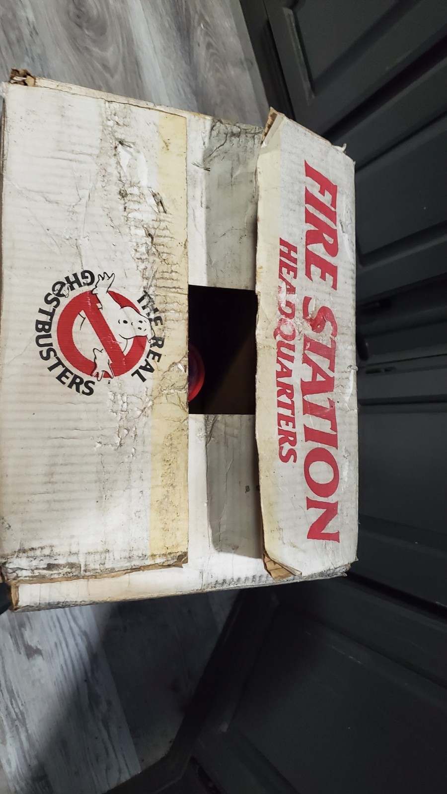 The Ghostbusters Fire Station Headquarters in Box – PLZ READ DESCRIPTION