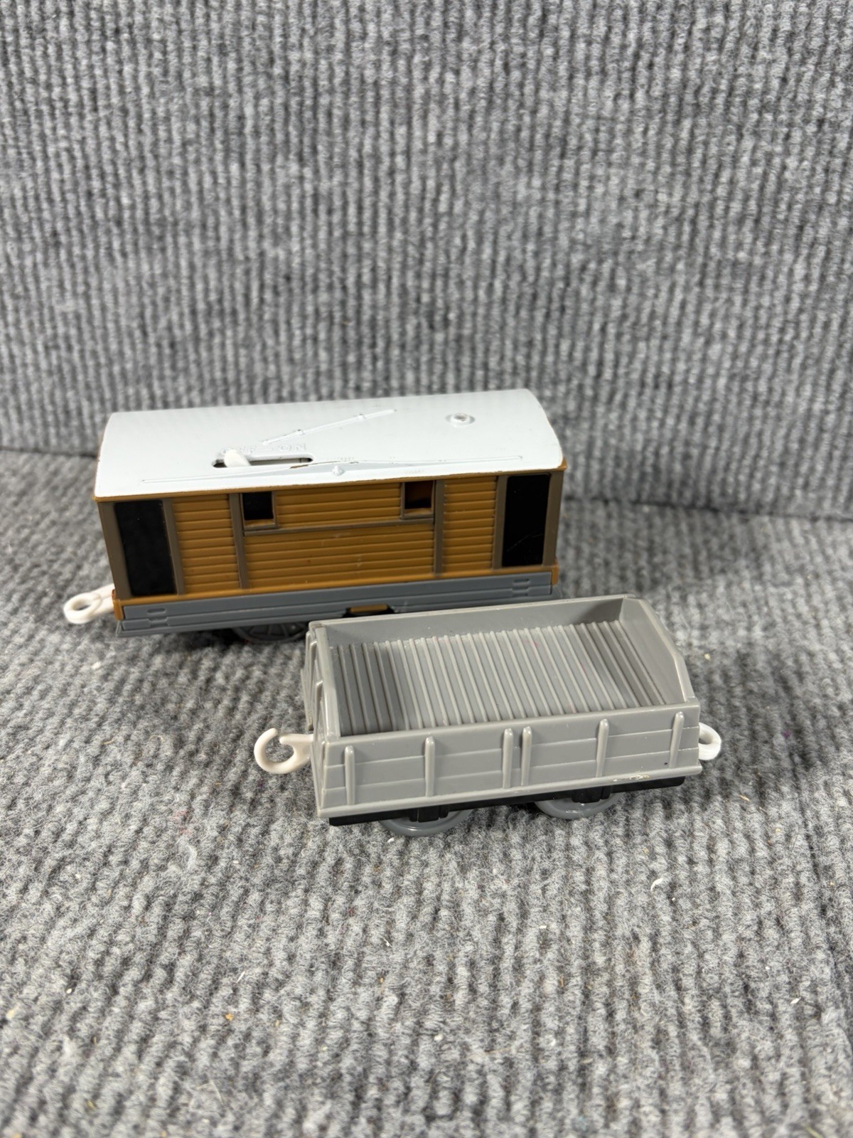 Thomas & Friends Trackmaster TOBY Battery Powered Motorized Engine HIT Toys 2006
