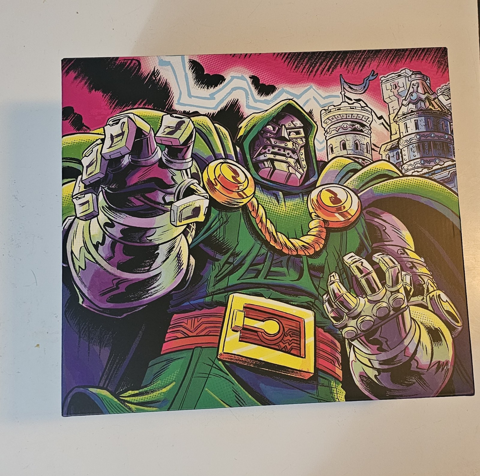 DOCTOR DOOM – MONDO soft vinyl action figure – 10 inches tall – limited edition